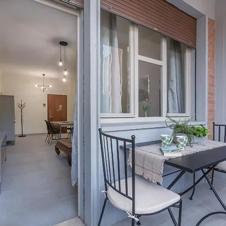 Biscay Bay With Balconies *