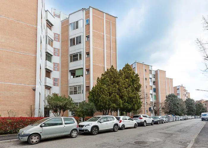 Biscay Bay With Balconies فيرّارا