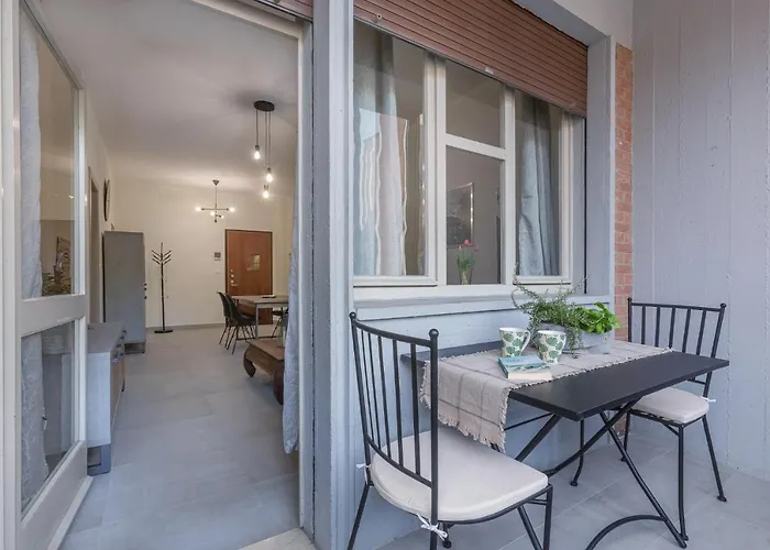 Biscay Bay With Balconies *